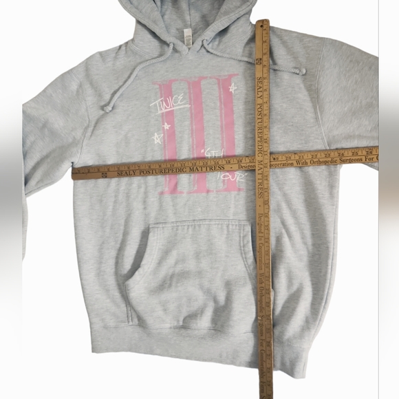 Twice 4th World Tour III Encore LA Concert Gray Scribble Hoodie Size Large Adult - Picture 10 of 10